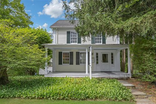 96 Spring St, South Salem, NY, 10590-1417 | Card Image