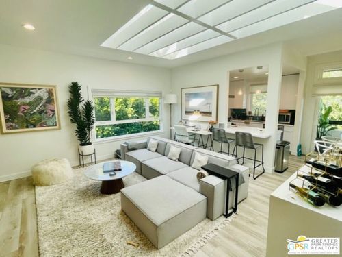 03-717 N Orlando Avenue, Los Angeles, CA, 90069 | Card Image