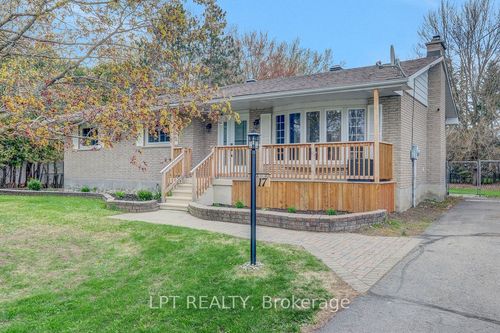 17 George St, Russell, ON, K4R1B9 | Card Image