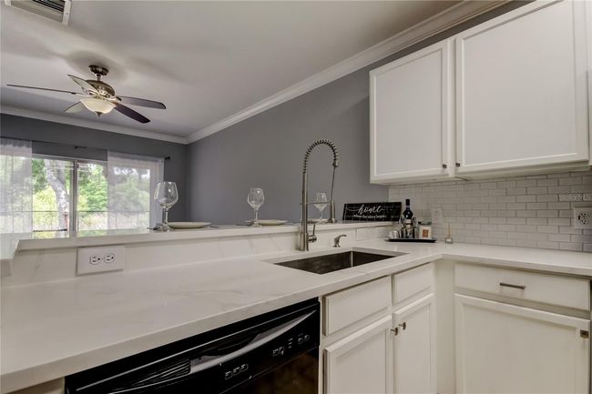 1747 Sedgefield Ct, Townhouse with 2 bedrooms, 3 bathrooms and null parking in ODESSA FL | Image 12