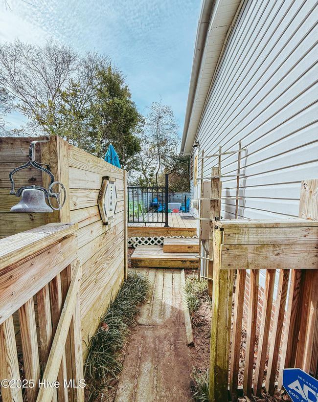 311 Old Ferry Rd, House other with 3 bedrooms, 2 bathrooms and null parking in Emerald Isle NC | Image 32