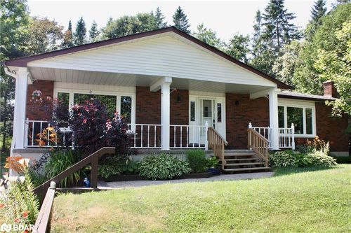 634 Brick Rd, Ennismore, ON, K0L1T0 | Card Image