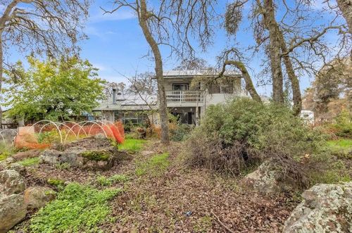 5688 Cox Dr, Valley Springs, CA, 95252-9550 | Card Image