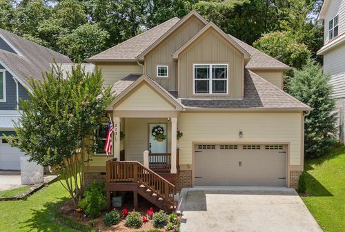 513 Druid Ln, Chattanooga, TN, 37405-4039 | Card Image