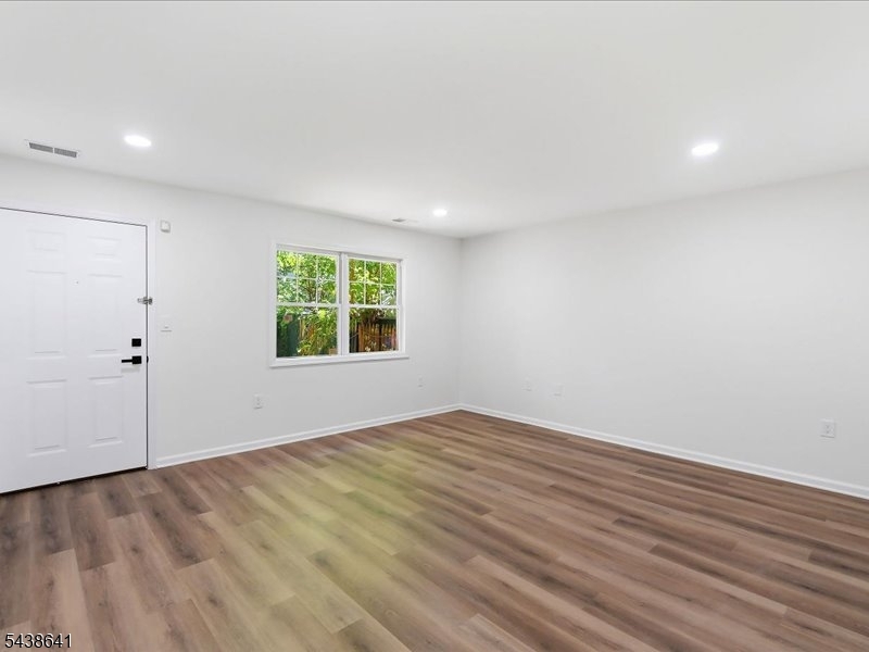 Residential in Newark City 2