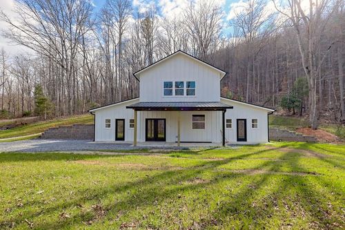 472 Hogsed Dr, Hayesville, NC, 28904-8503 | Card Image