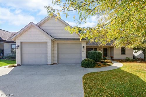 744 Whitetail Xing, Wooster, OH, 44691-7266 | Card Image