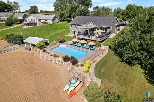 6328 Harbor Way Way, Wentworth, SD, 57075 | Card Image