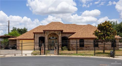 3909 Tulipan St, Mission, TX, 78573-5004 | Card Image