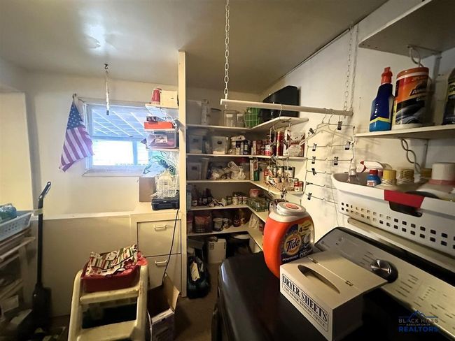 306 10 Th Ave, House other with 4 bedrooms, 3 bathrooms and null parking in Edgemont SD | Image 21