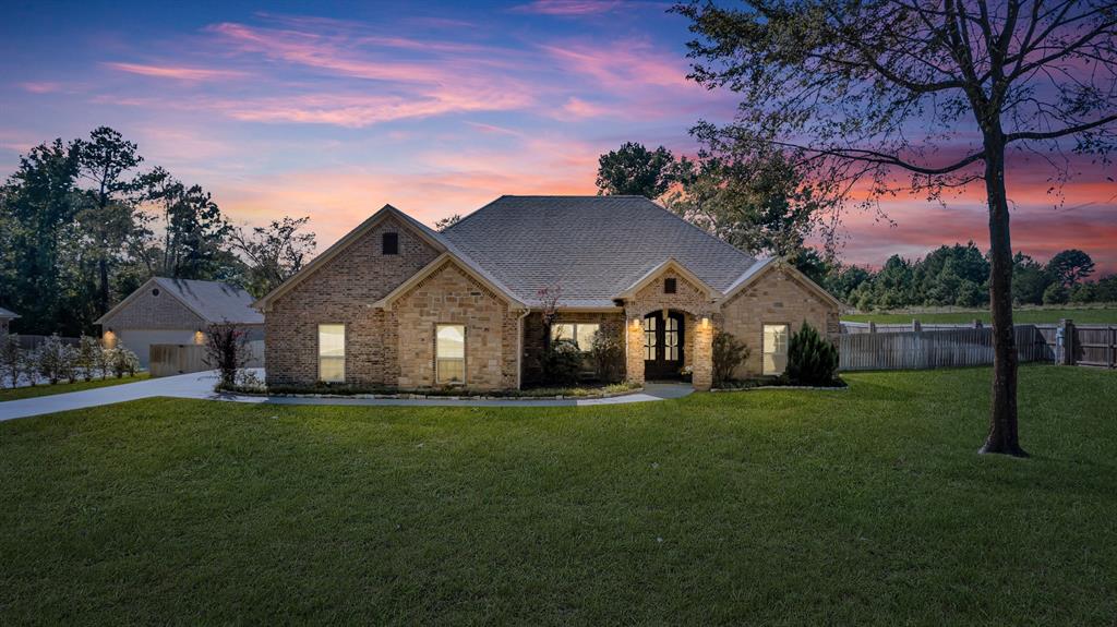 Kinley Ct, Lindale, TX 75771