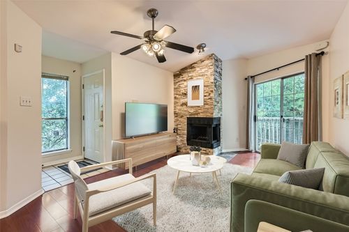 apt-712-2450 Wickersham Ln, Austin, TX, 78741-4755 | Card Image