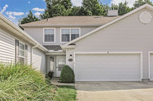unit-4-7568 Monterey Bay Dr, Mentor-On-The-Lake, OH, 44060-9012 | Card Image