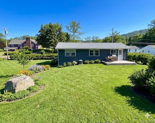 20 Walker Rd, Highland Falls, NY, 10928-4106 | Card Image