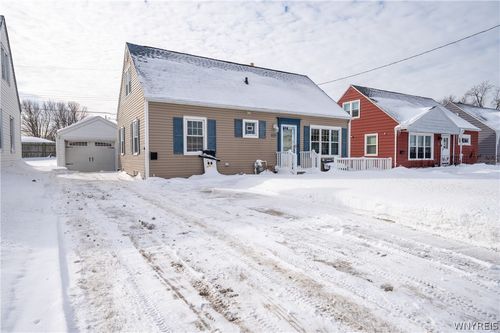 825 Brighton Rd, Tonawanda, NY, 14150-7050 | Card Image