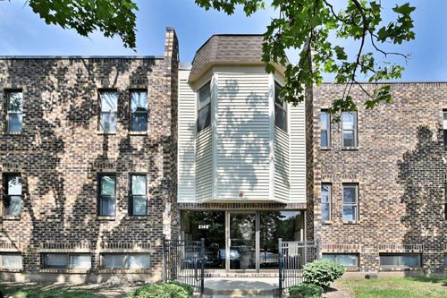 apt-13-2149 Country Club Dr, Woodridge, IL, 60517-3066 | Card Image
