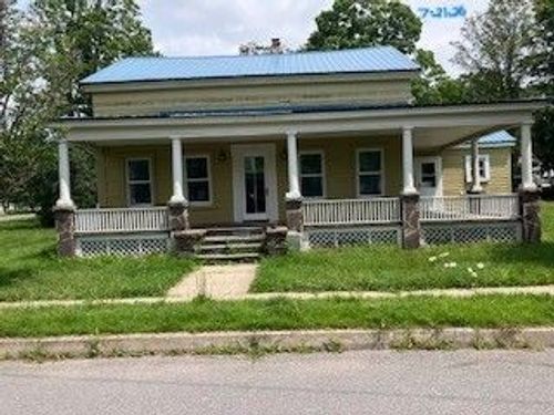 125 Water St, Franklin, NY, 13775-7717 | Card Image