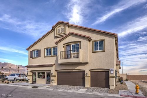 602-7985 Aurora Sky St, North Las Vegas, NV, 89084-2796 | Card Image