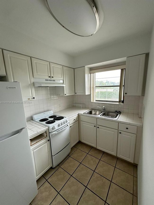 4207 - 4207 S Olive Ave, Home with 1 bedrooms, 1 bathrooms and null parking in West Palm Beach FL | Image 10