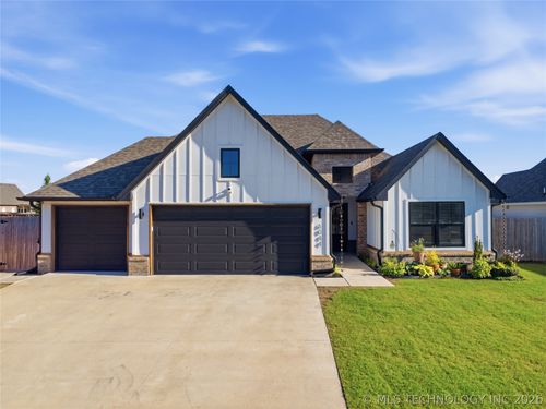 6044 E 127th St S, Bixby, OK, 74008-2762 | Card Image