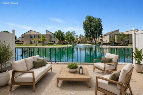 24430 Nicklaus Dr, Valencia, CA, 91355-2362 | Card Image