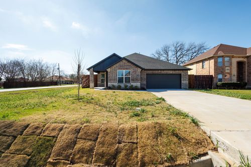 1625 Avenue D, Grand Prairie, TX, 75051-3437 | Card Image