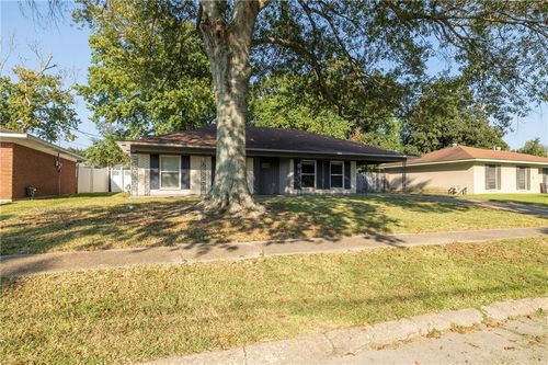 128 Dijon Dr, Slidell, LA, 70458-1659 | Card Image