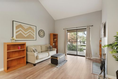 unit-304-2401 Eilers Ln, Lodi, CA, 95242-9147 | Card Image