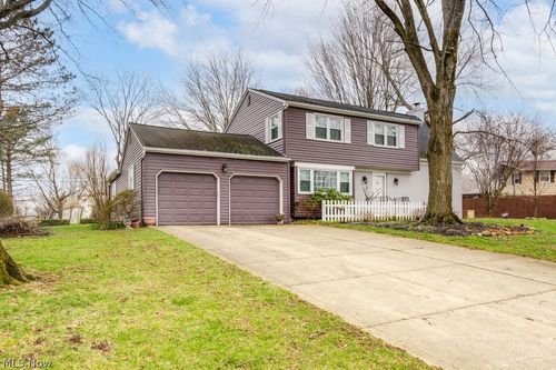 5981 Wiclif St Ne, Canton, OH, 44721-3644 | Card Image