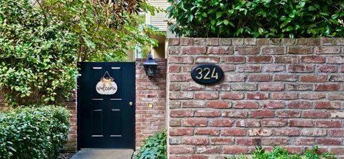 324 Wyndgate Road, Sacramento, CA, 95864 | Card Image