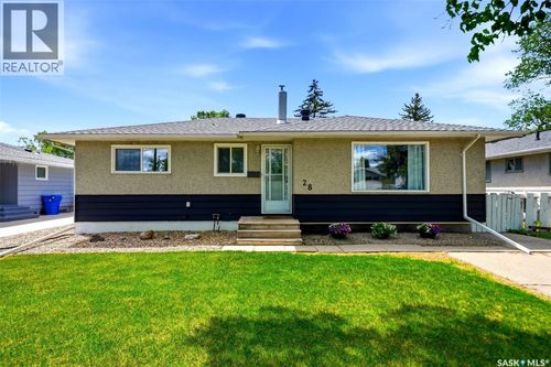 28 Cameron Cres, Regina, SK, S4S2X2 | Card Image