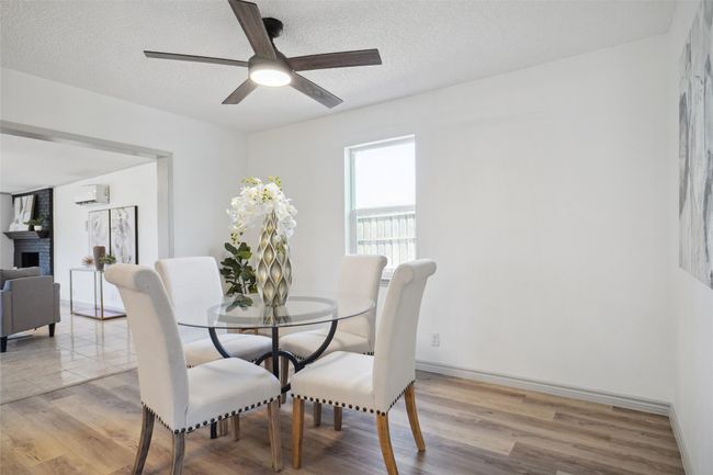 636 W Cedar St, House other with 5 bedrooms, 2 bathrooms and null parking in Hurst TX | Image 8