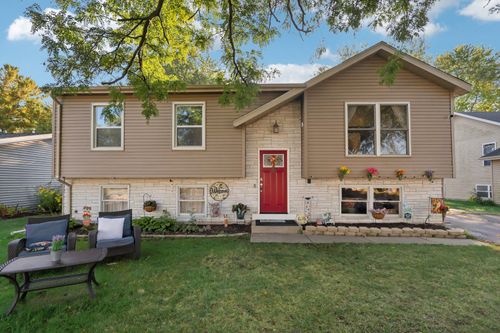 37255 Lake Shore Dr, Lake Villa, IL, 60046-7384 | Card Image