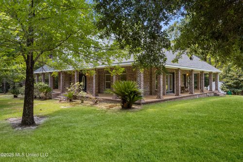 16109 Roberts Rd, Vancleave, MS, 39565-8463 | Card Image