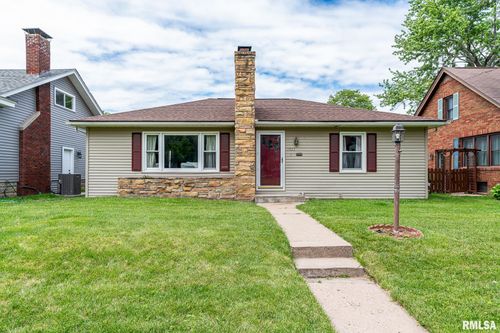 2523 29th St, Moline, IL, 61265-4217 | Card Image