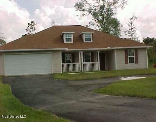 21 Twin Oaks Lane, Wiggins, MS, 39577 | Card Image