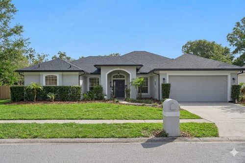 987 Autumn Glen Ln, Casselberry, FL, 32707-5852 | Card Image