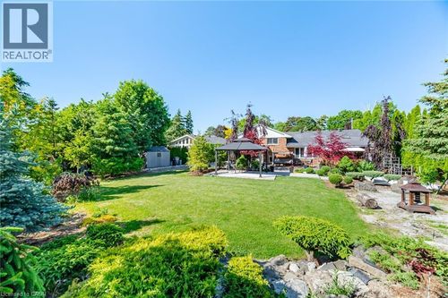14 Plainsman Road, Mississauga, ON, L5N1C5 | Card Image