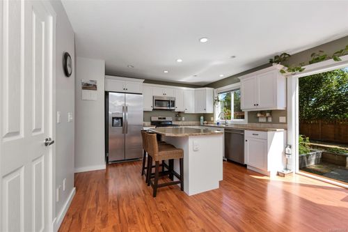 6297 Averill Dr, North Cowichan, BC, V9L6Z3 | Card Image