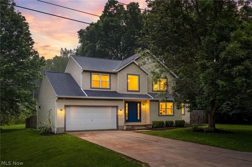 6202 2nd Ave, Kent, OH, 44240-2993 | Card Image