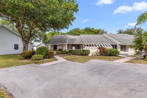 10971-10971 Lake Front Pl, Boca Raton, FL, 33498-1690 | Card Image