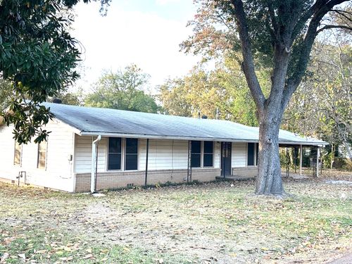 304 Hughes Ave, Daingerfield, TX, 75638-1816 | Card Image