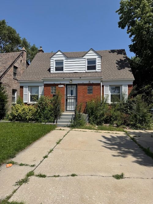 3916 W 87th St, Chicago, IL, 60652-3747 | Card Image