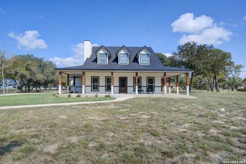 140 County Road 6871 E, Natalia, TX, 78059-2597 | Card Image