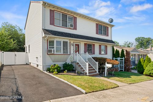1 Olive St, Fords, NJ, 08863-2218 | Card Image