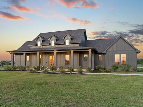 115 Country View Lane Rd, Schulenburg, TX, 78956-2309 | Card Image