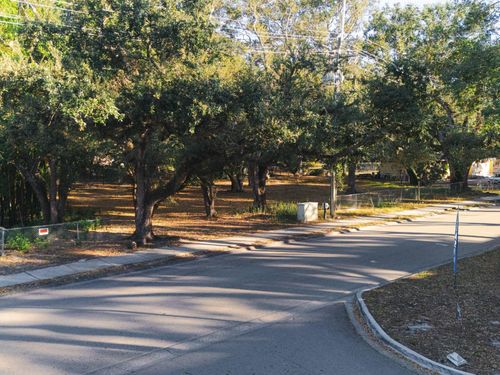 4913 N Macdill Ave, Tampa, FL, 33614-6746 | Card Image