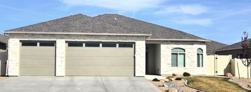 b-690 Arran Way, Grand Junction, CO, 81504-4747 | Card Image
