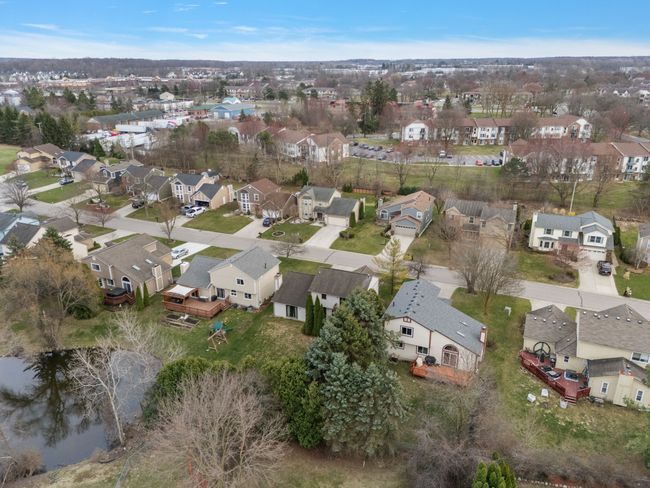 2692 Apache Trl, House other with 3 bedrooms, 3 bathrooms and null parking in Wixom MI | Image 41