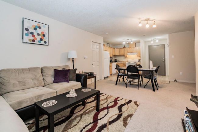 106 - 9810 96 Street, Home with 2 bedrooms, 2 bathrooms and 1 parking in Grande Prairie AB | Image 13